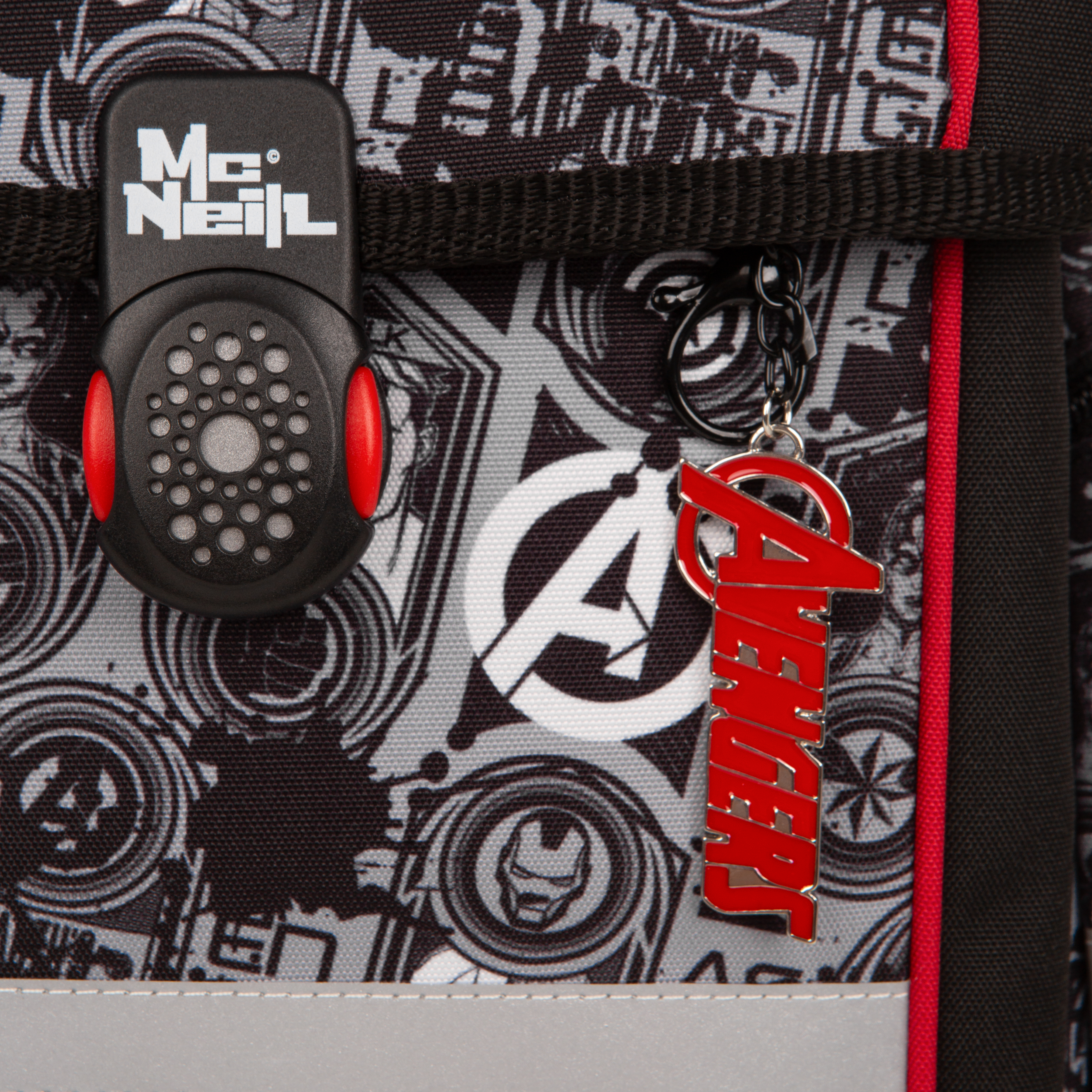 McNeill Schulranzen-Set Ergo Perfecto DISNEY AVENGERS