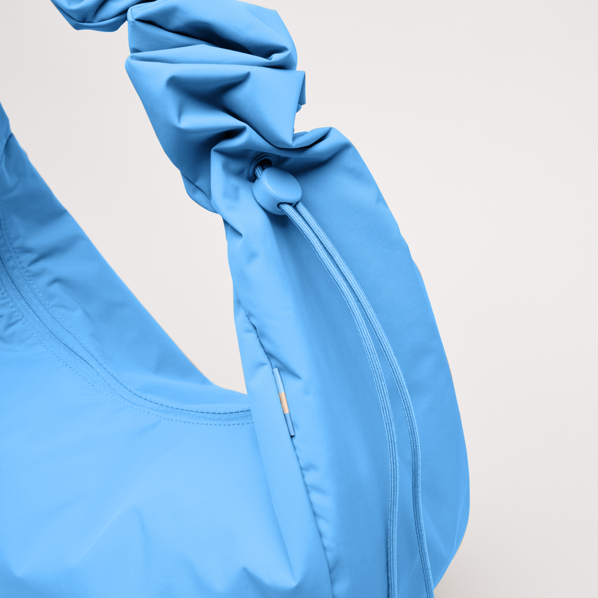 GOT BAG Moon Bag Ruffle aqua monochrome