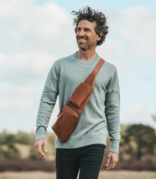 Chesterfield Crossbody Bag Logan cognac 