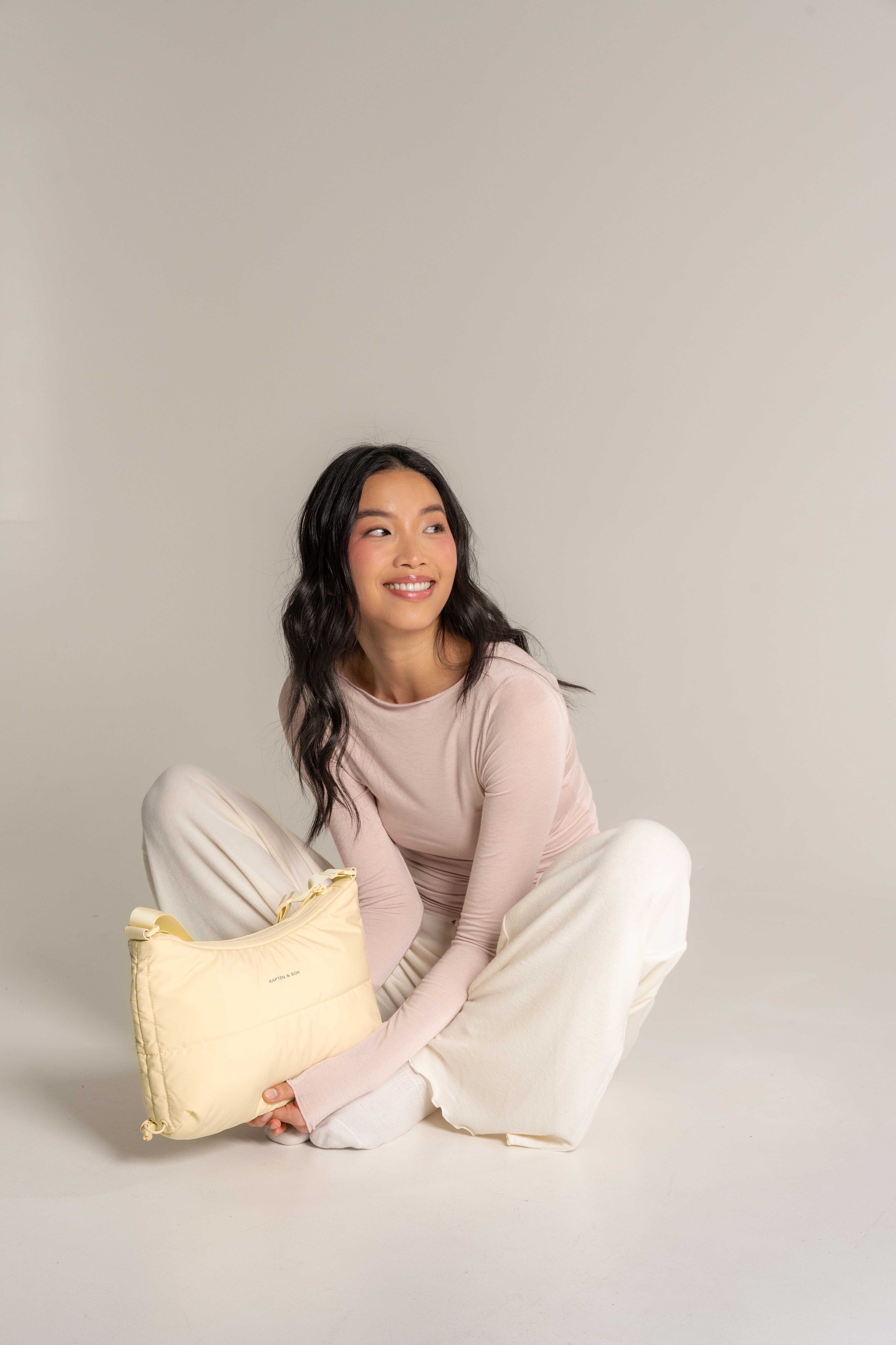 Kapten & Son Umhängetasche Skara Small Butter Yellow