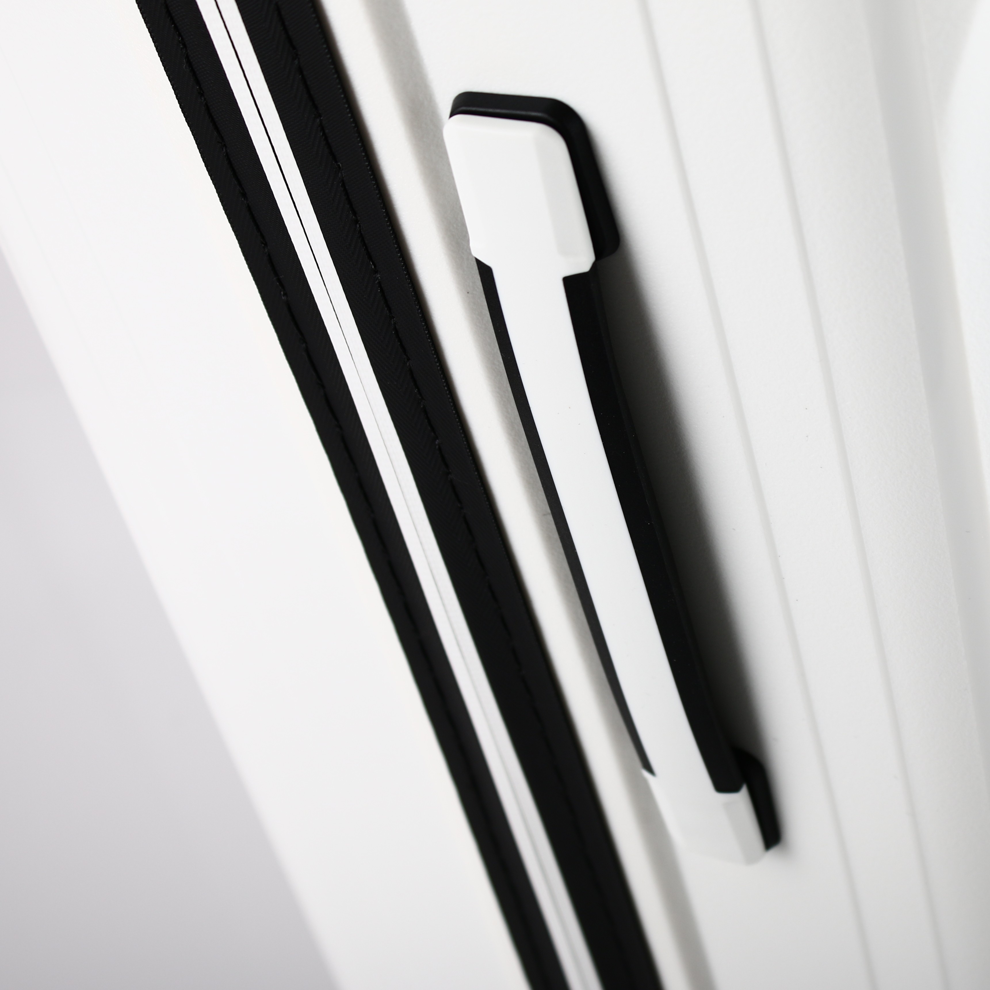 Von Crønshagen Trolley Mogens 75cm weiß