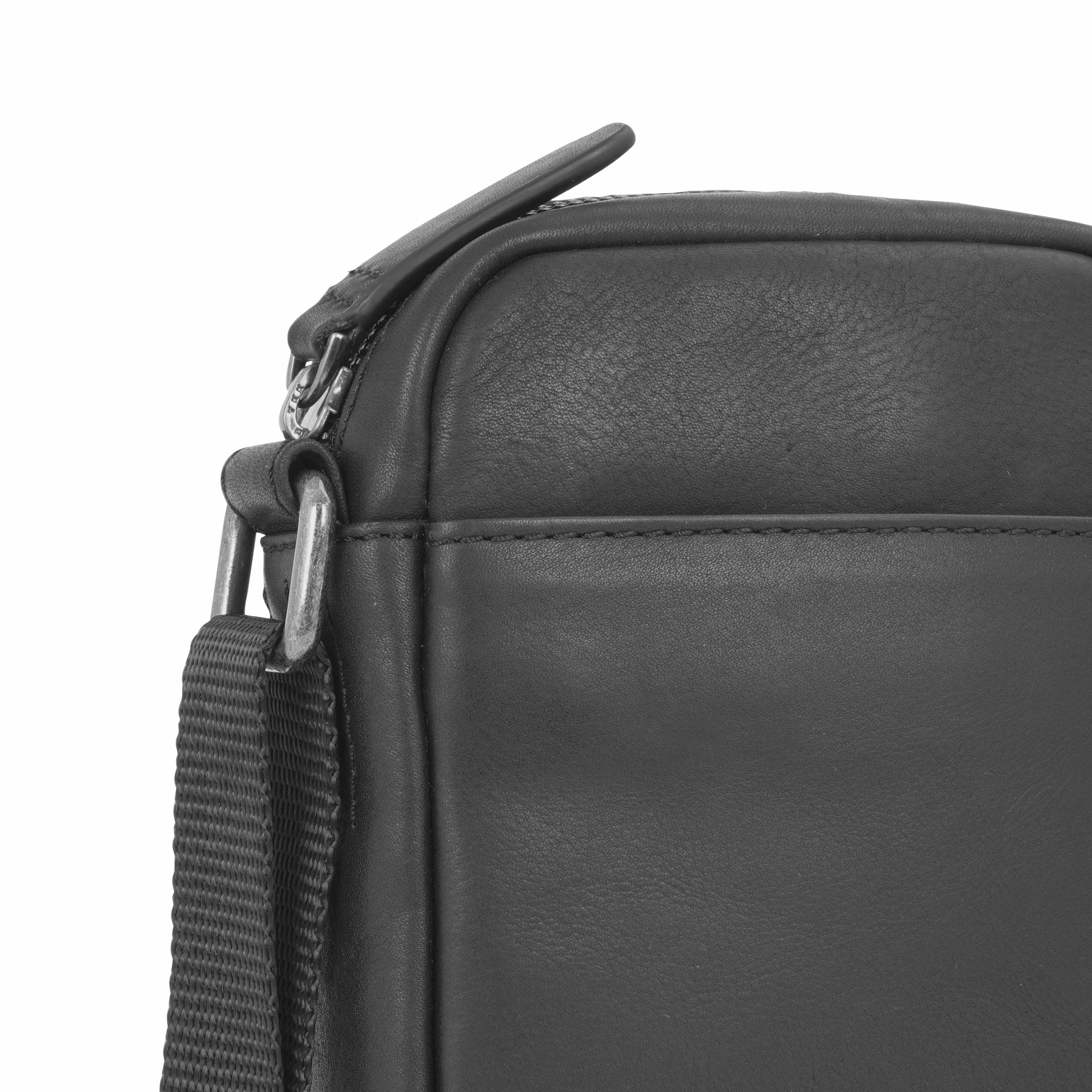 Strellson Umhängetasche Stratford 2.0 Marcus xsvz black
