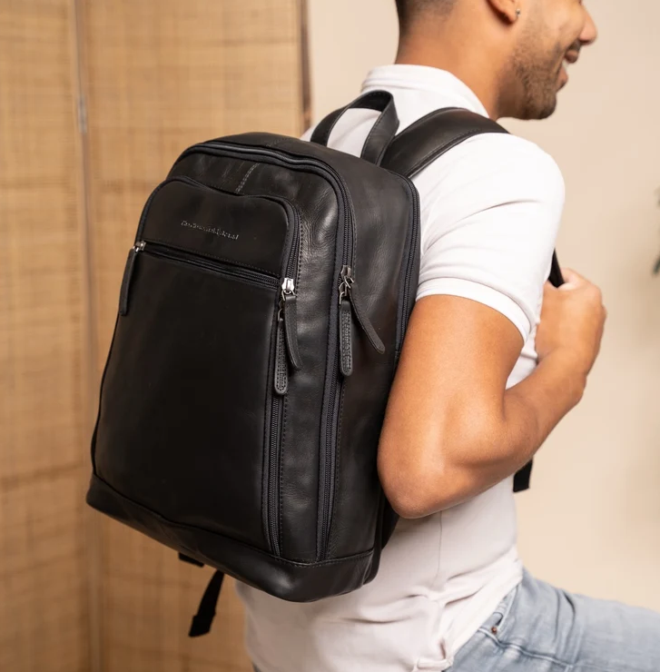 Chesterfield Laptoprucksack Detroit schwarz