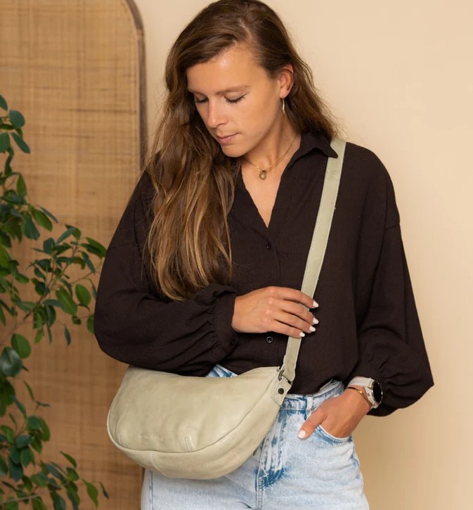 Chesterfield Crossbody Bag Clarita meeres grün