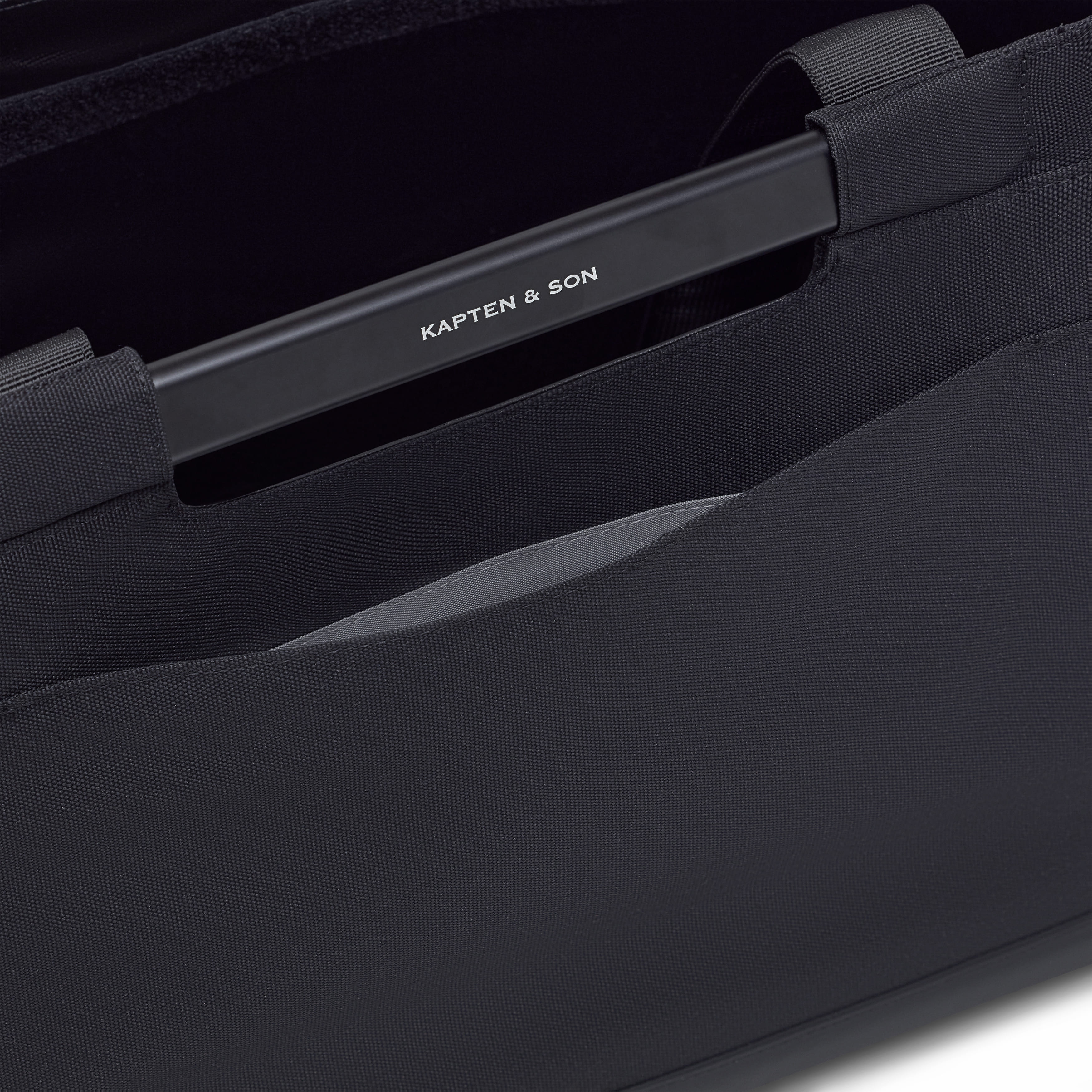 Kapten & Son Vaasa Shopping Basket All Black Kapten & Son Vaasa Shopping Basket All Black