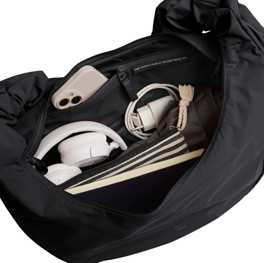 GOT BAG Moon Bag Ruffle black GOT BAG Moon Bag Ruffle black
