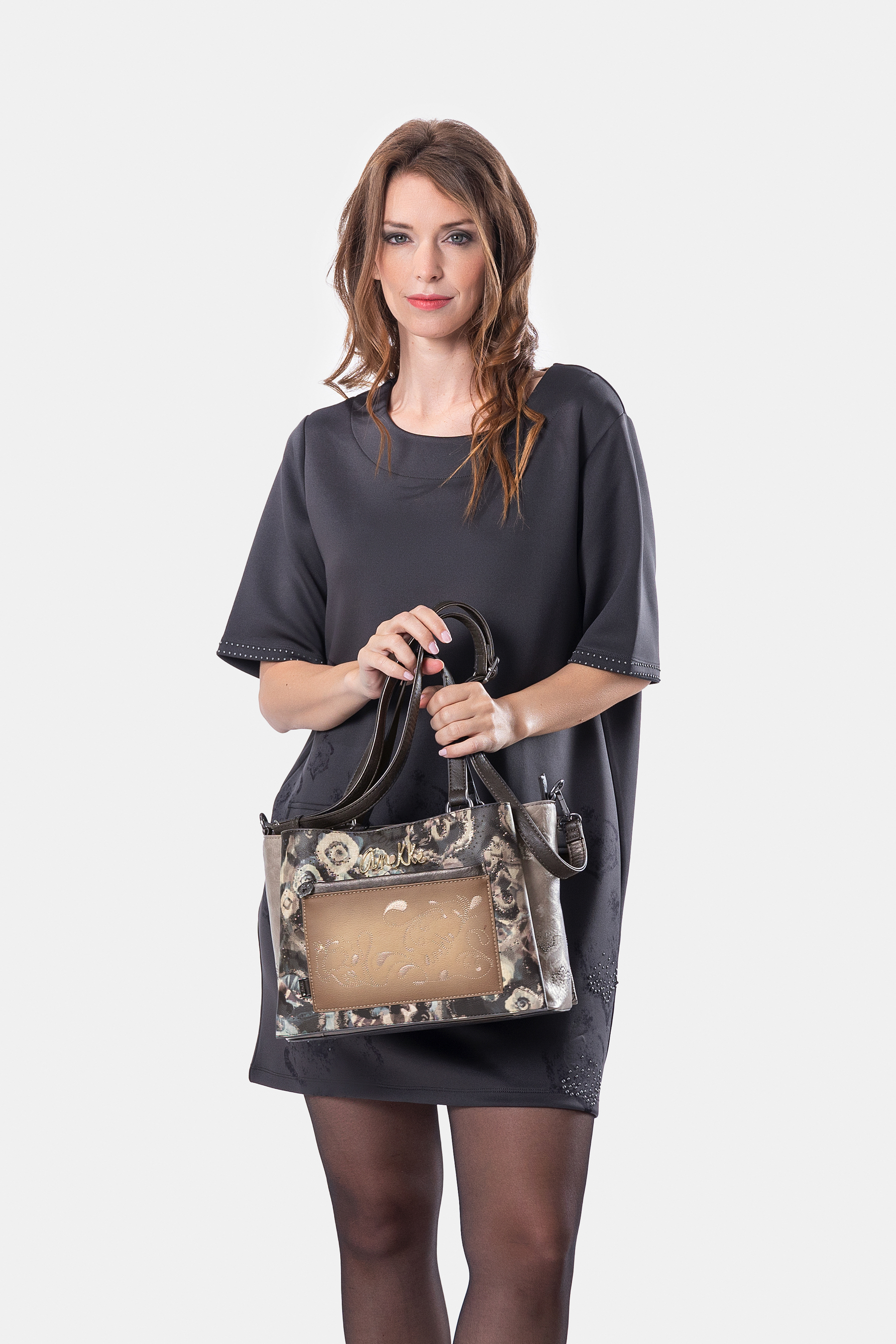 Anekke Handtasche mit Umhängeriemen Manifesto