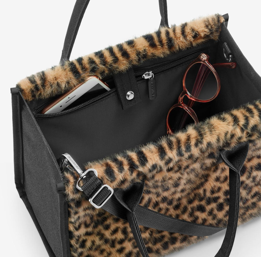 Reisenthel Daily Shopper XS Leo Fake Fur