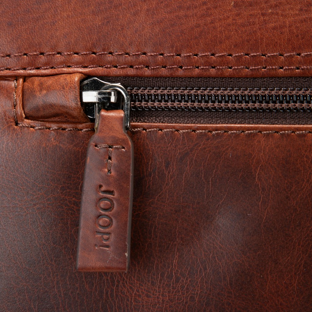 Joop! Businesstasche Cerrantano Janis Messenger Mhf cognac