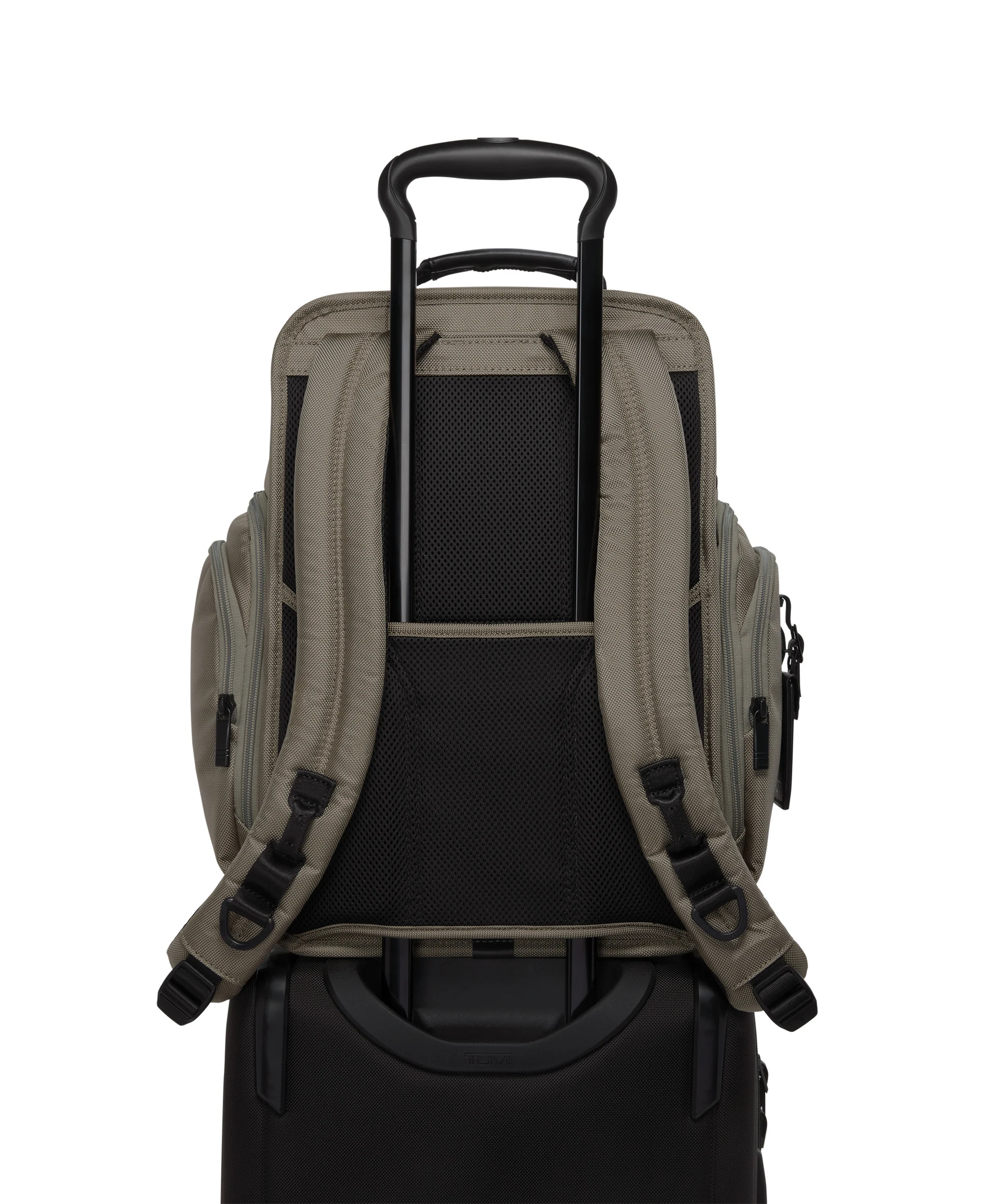 TUMI Alpha 4 Brief Pack Reiserucksack grey alloy TUMI Alpha 4 Brief Pack Reiserucksack grey alloy