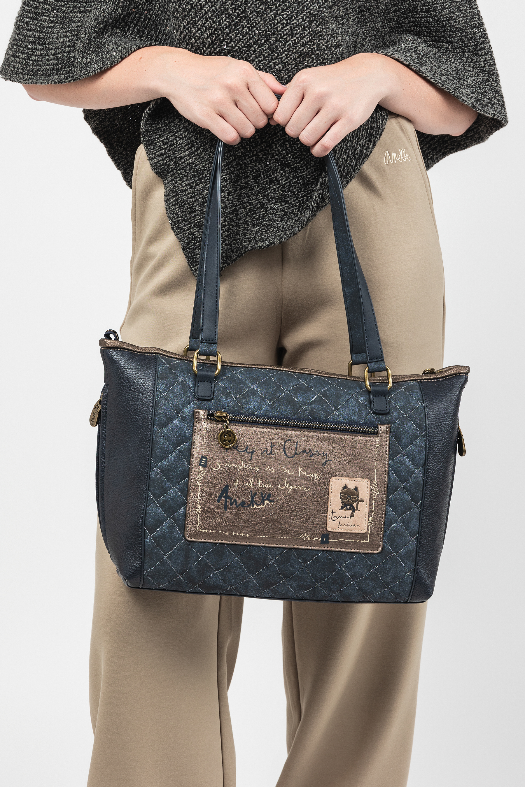 Anekke Shopper Studio