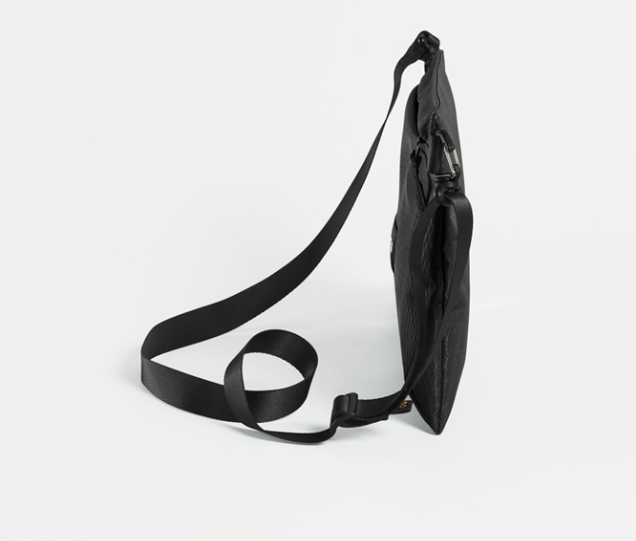 eoto Umhängetasche SIMPLE3 Schwarz eoto Umhängetasche SIMPLE3 Schwarz