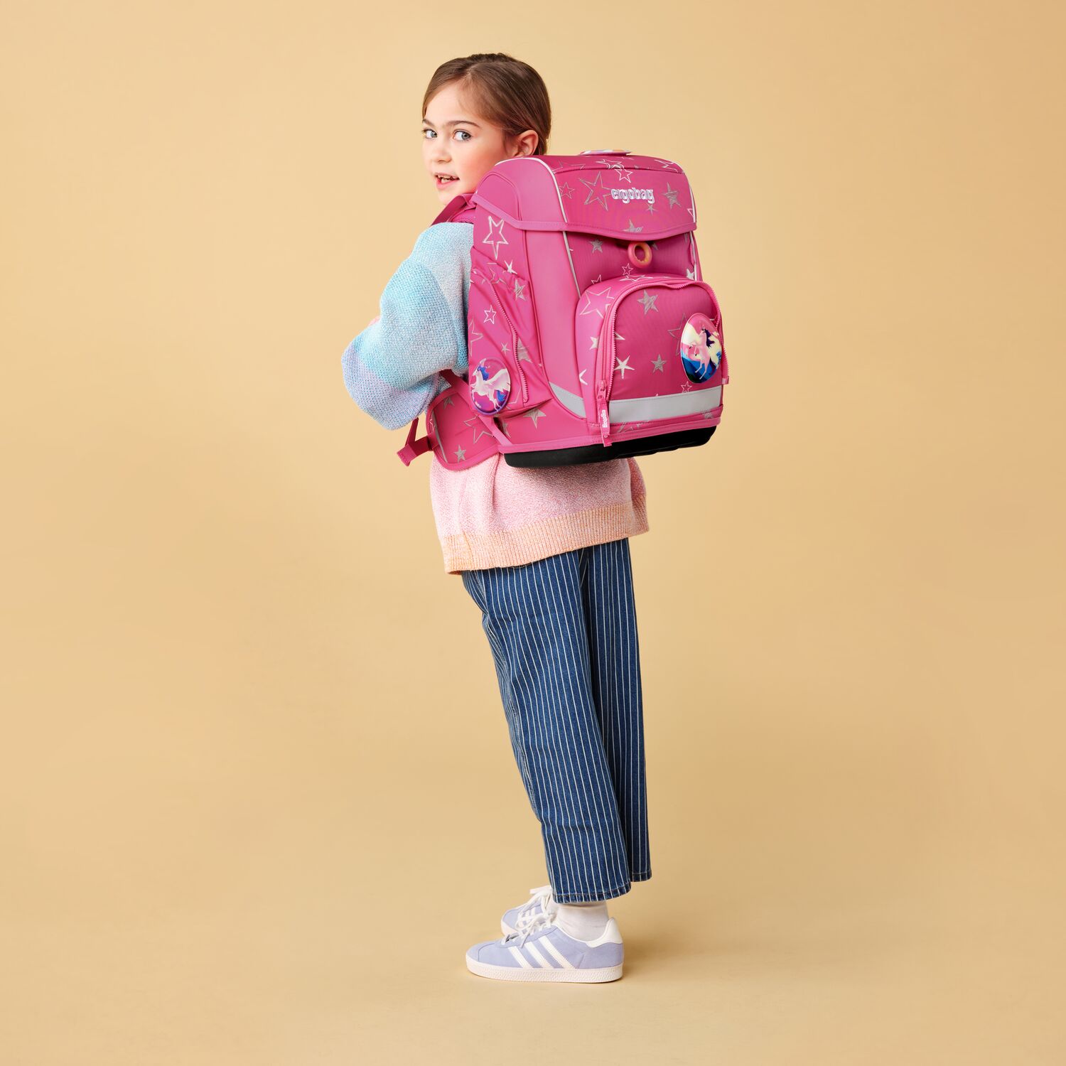 Ergobag Schulranzen-Set Cubo SternzauBär 2025