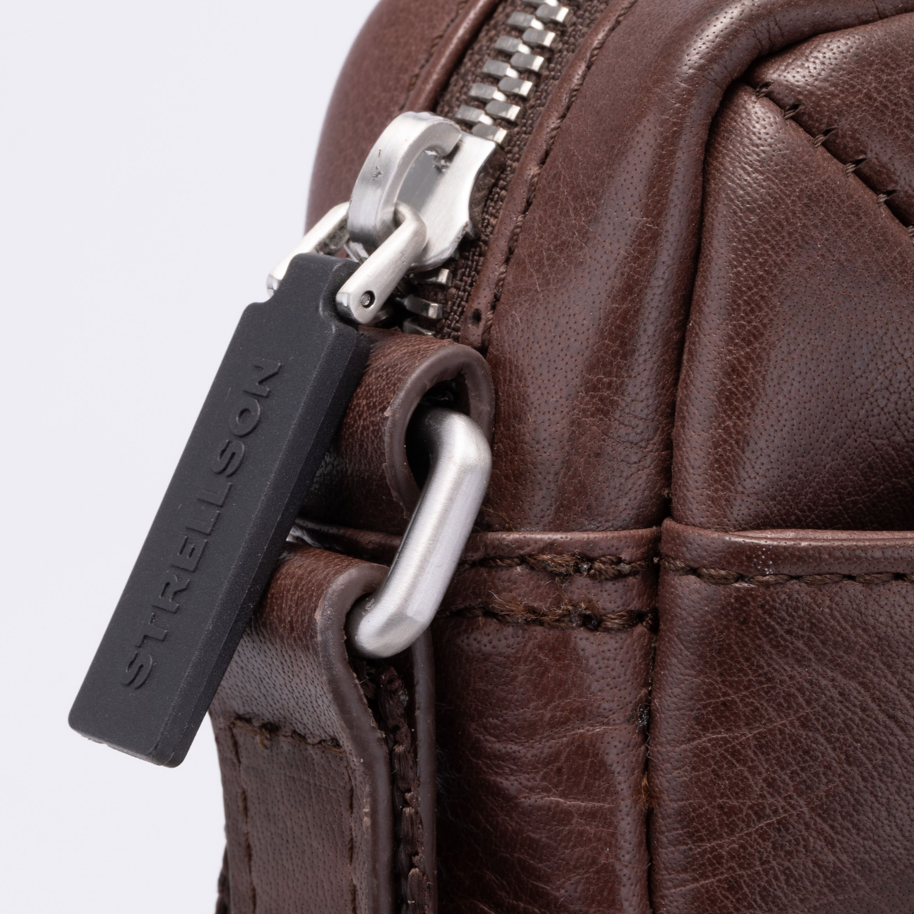 Strellson Umhängetasche Hatton Cross Marcus dunkelbraun